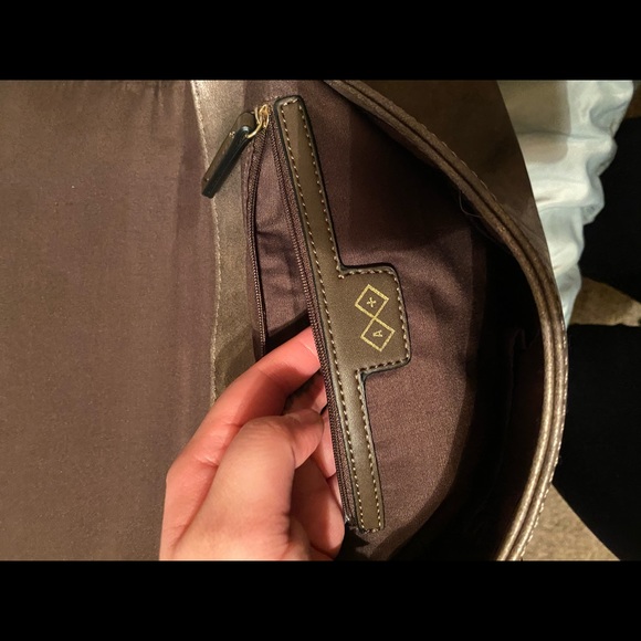 *SOLD* Crossbody Smokey Brown + Gray Crossbody - Picture 10 of 10